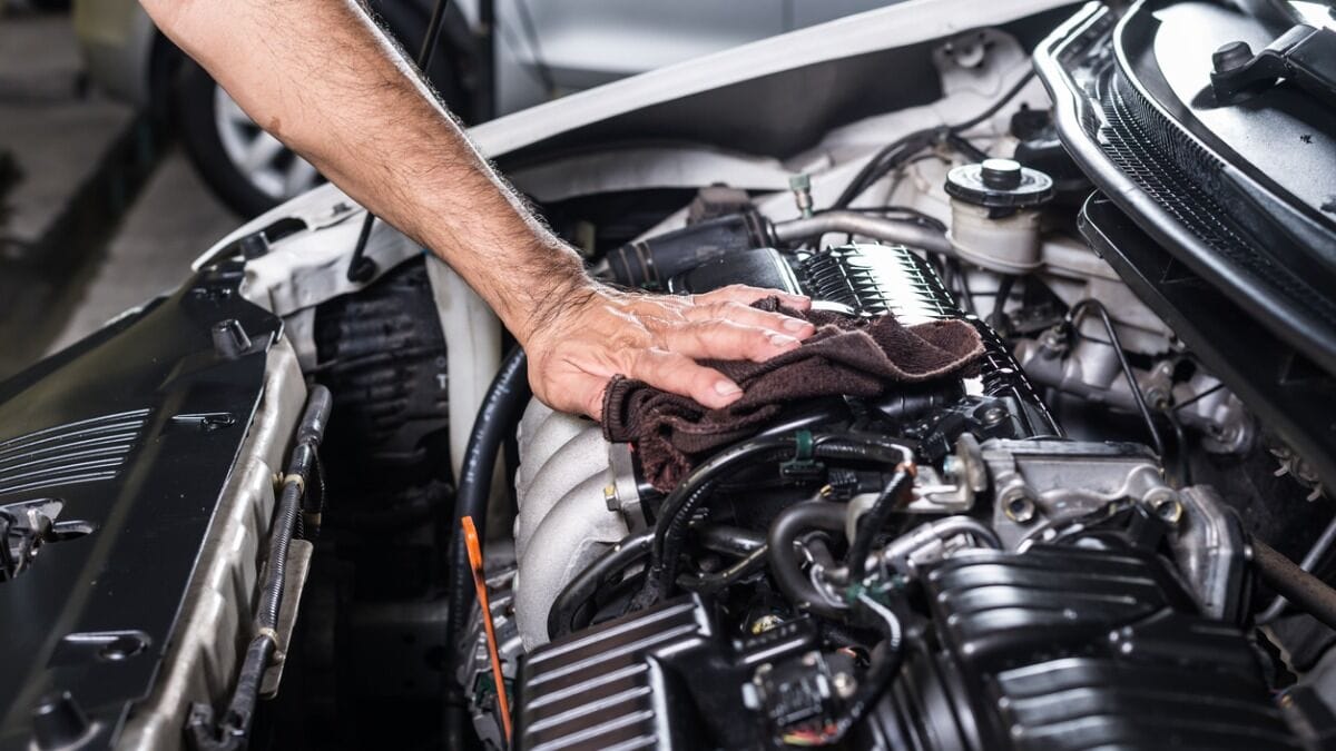 Auto mit Motorschaden verkaufen in Köln, Bonn & NRW – Seriöser Ankauf durch AK Autos